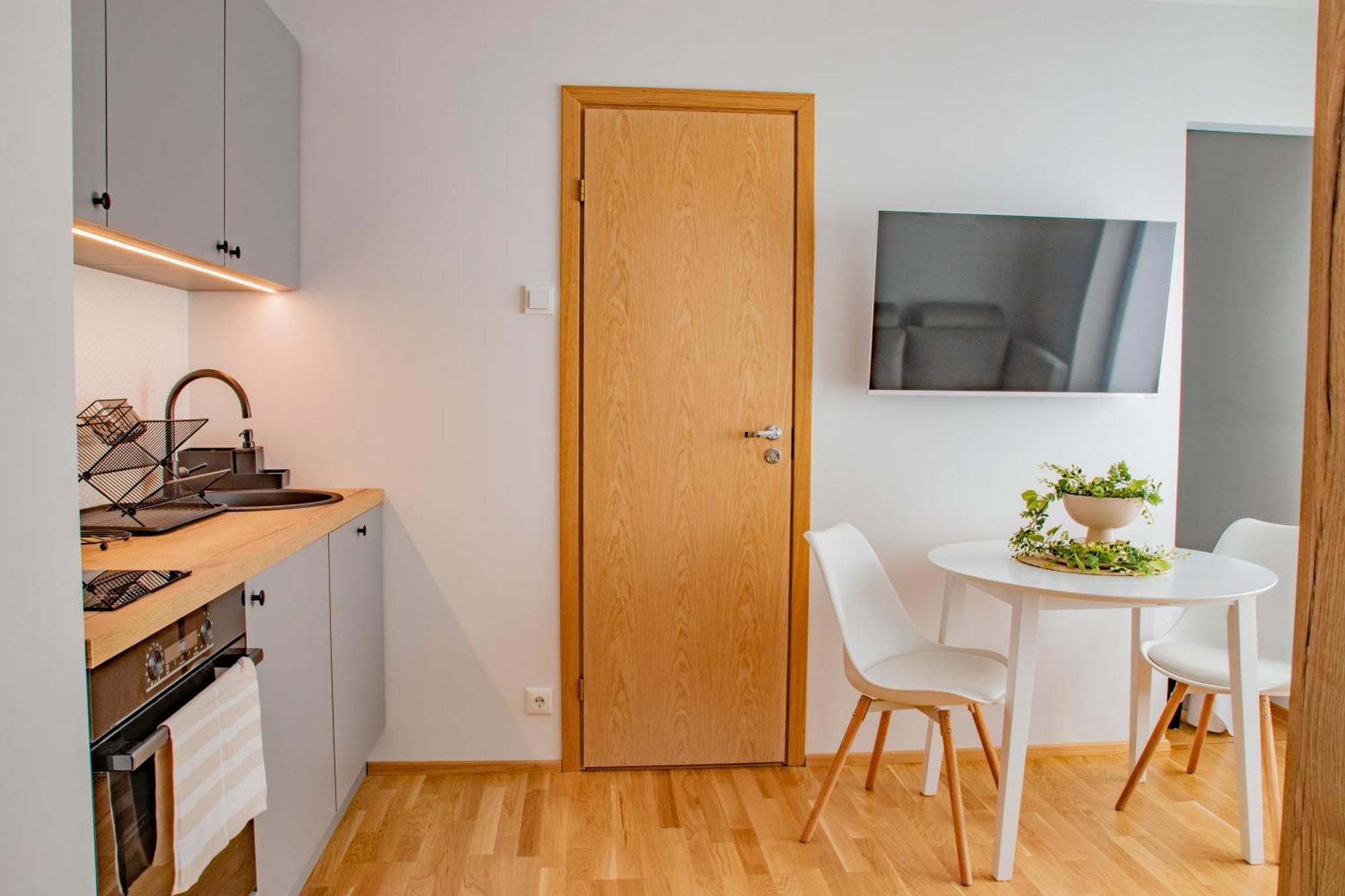 Express Premium Apartments - City Center 타르투 외부 사진